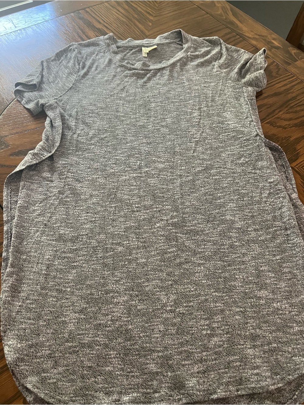 Mudd Gray Heathered Scoop Neck Short Sleeve Knit T-Shirt Women’s M # 543